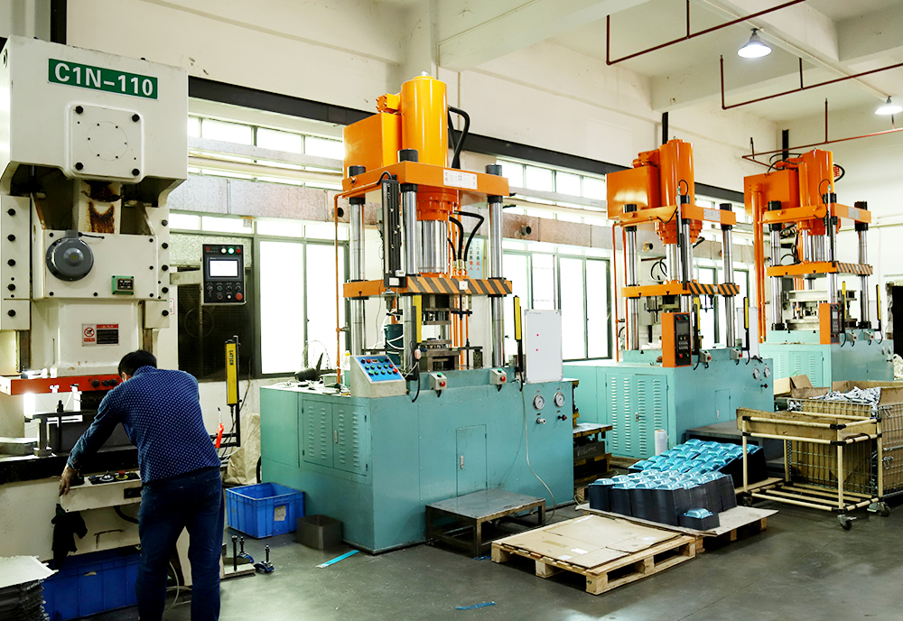 廠(chǎng)房(fáng)直拍(pāi)