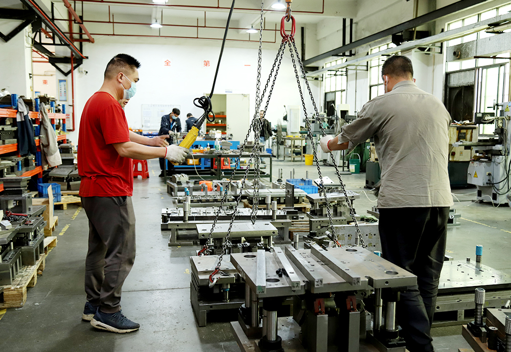 廠(chǎng)房(fáng)直拍(pāi)