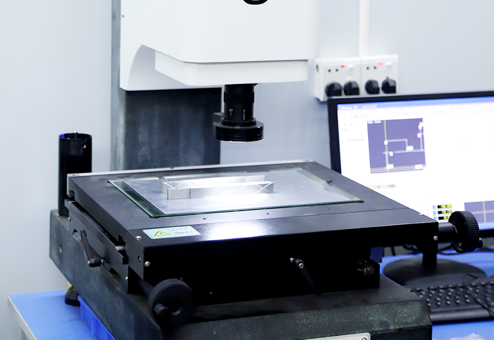 廠(chǎng)房(fáng)直拍(pāi)