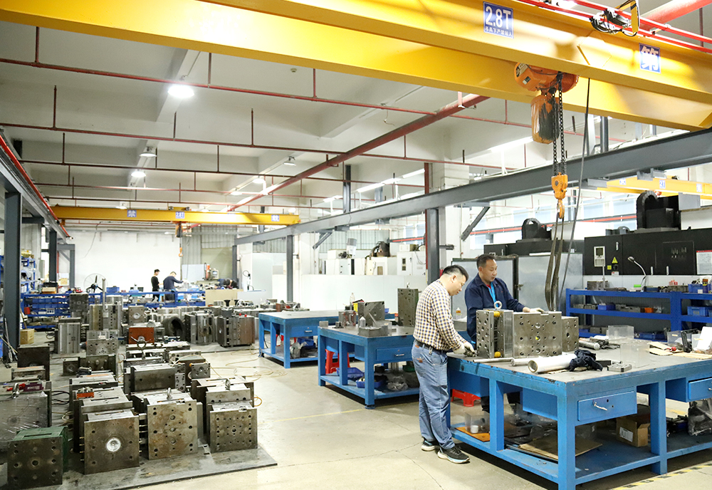 廠(chǎng)房(fáng)直拍(pāi)